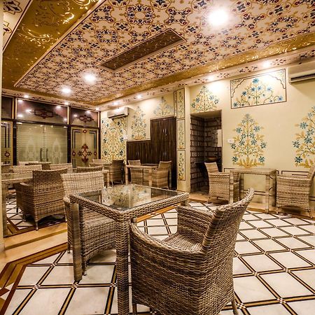 Collection O 36316 Hotel White Palace Divisione di Jaipur Esterno foto