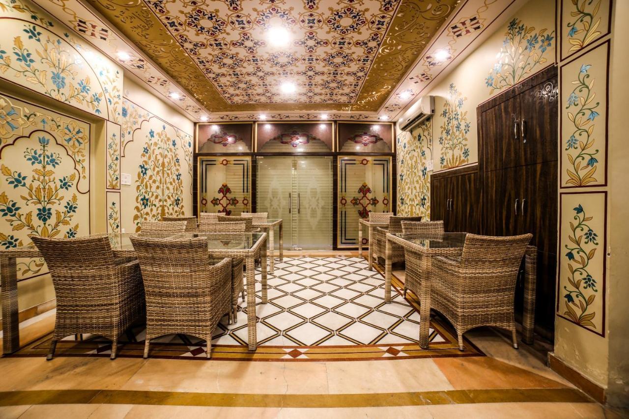 Collection O 36316 Hotel White Palace Divisione di Jaipur Esterno foto
