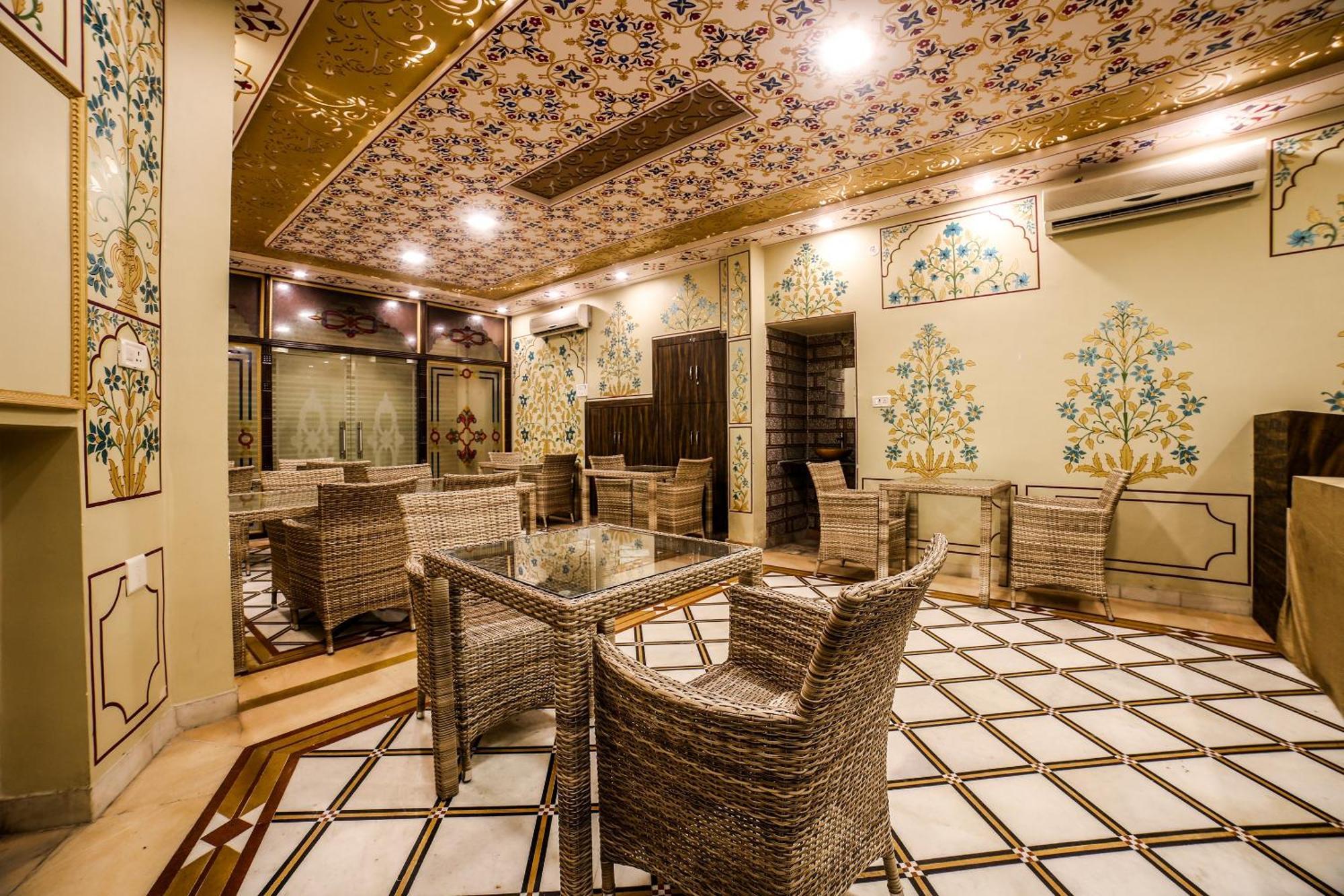 Collection O 36316 Hotel White Palace Divisione di Jaipur Esterno foto